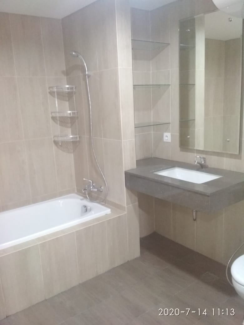 Hcf. Apartemen Tower Pasadena Lt 5 No 15 Orange County